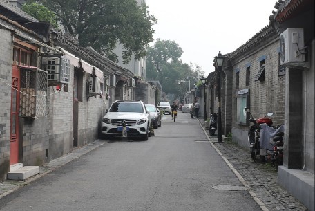 雨兒胡同 - 位于北京市東城區地安門外大街東側